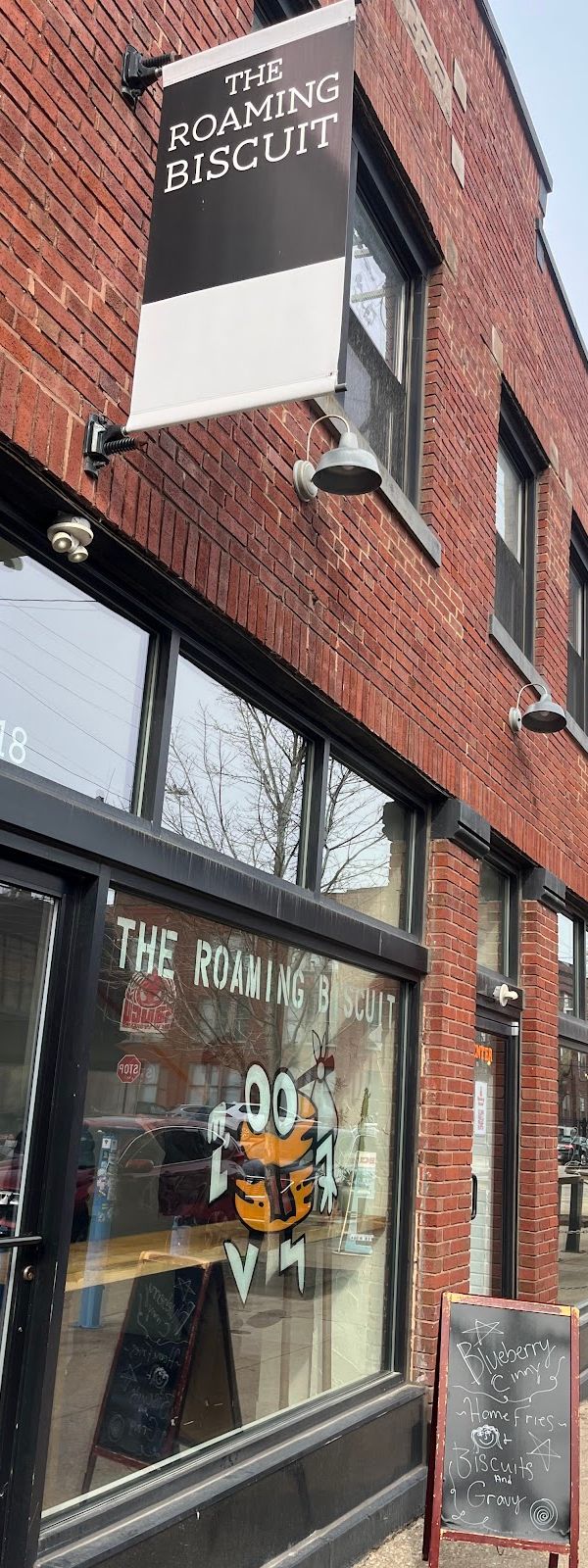 The Roaming biscuit interior