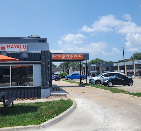 Mayalu Coffee interior
