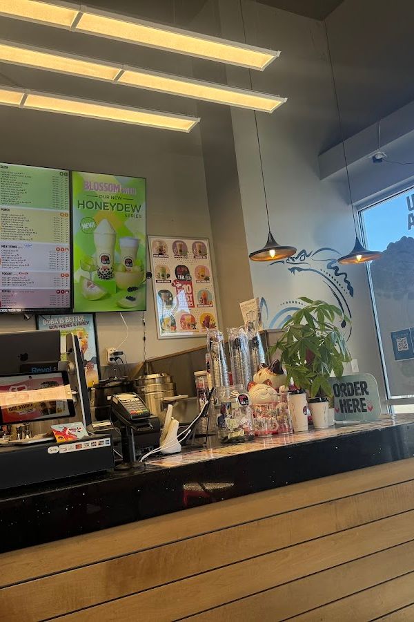 Kung Fu Tea interior