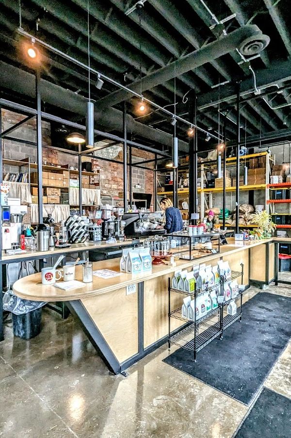 Craig's Coffee interior