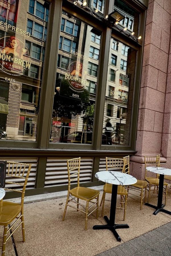 Boom N Brew - St. Louis Cafe interior