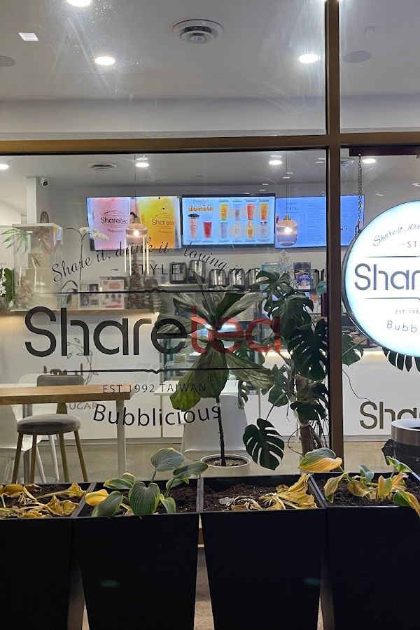 Sharetea ParkRoyal interior