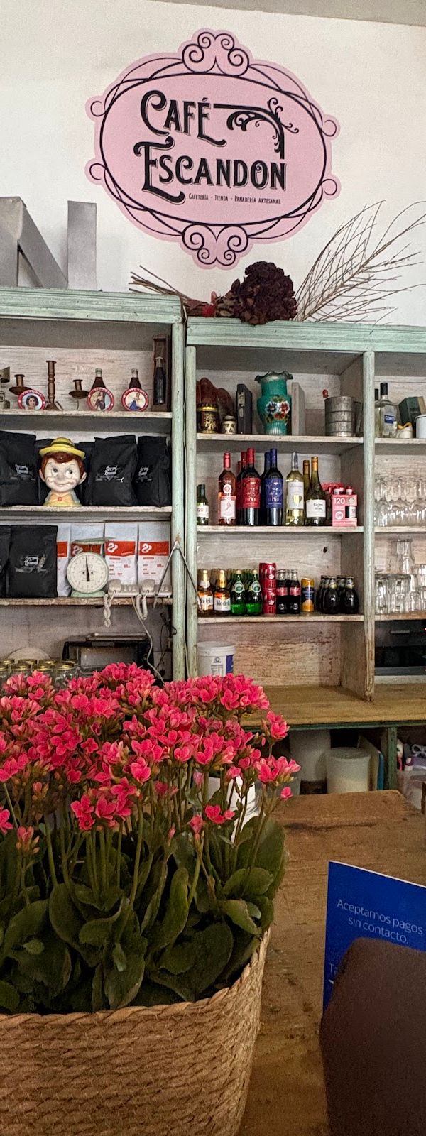 Café Escandón interior
