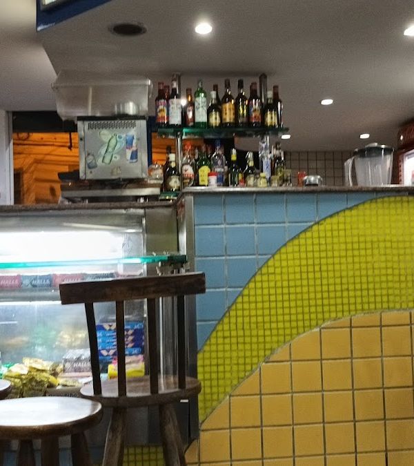 Café & Bar São Cristóvão interior