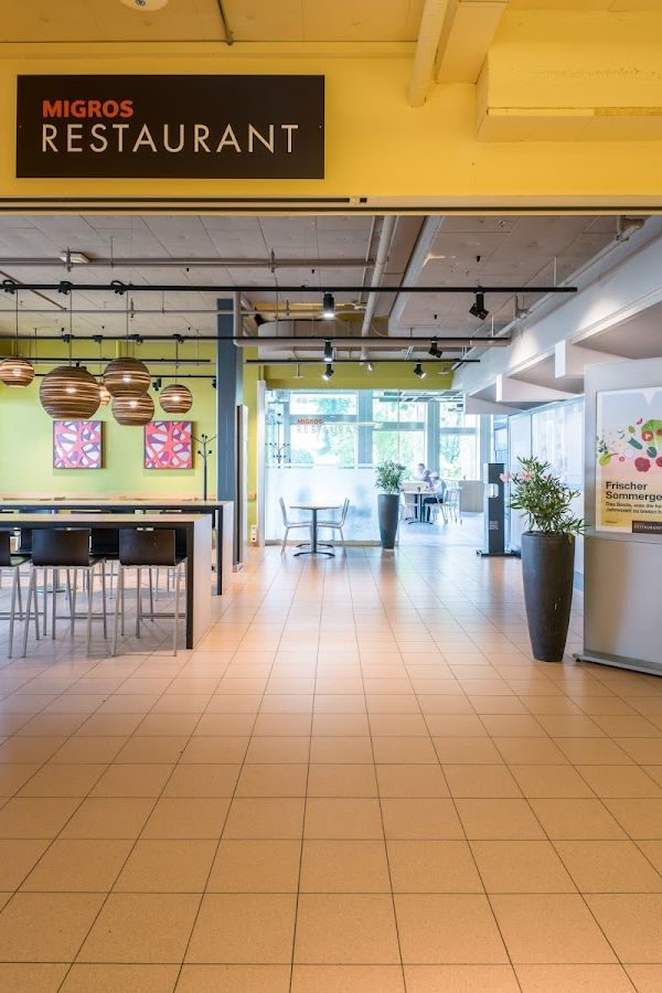 Migros-Restaurant Schwamendingen interior
