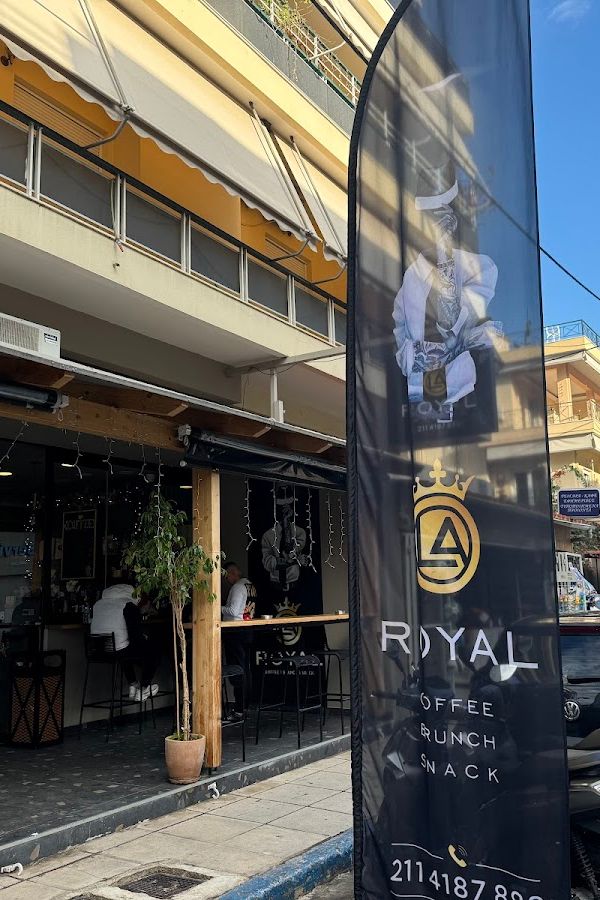 L.A ROYAL interior