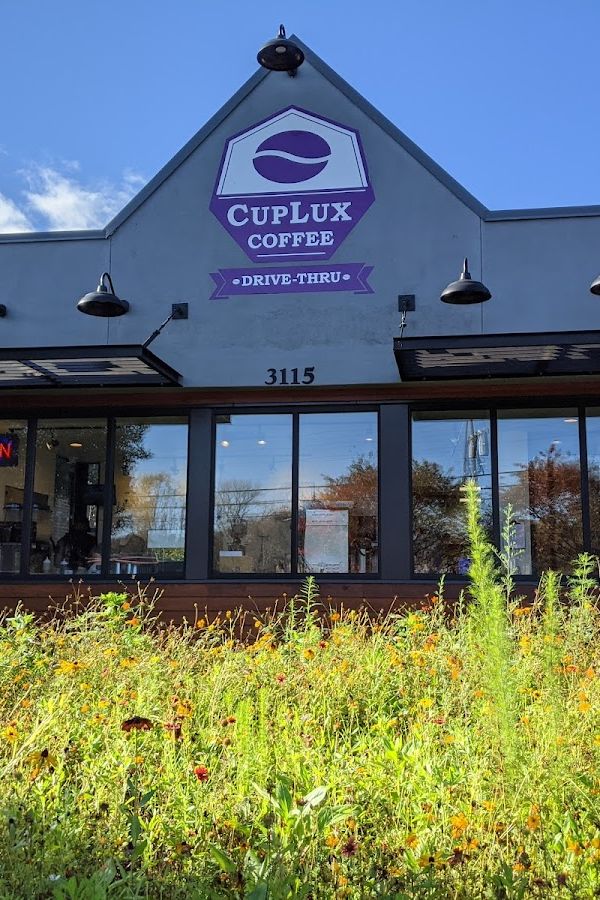 CupLux Coffee interior