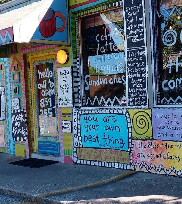 Third Street Stuff interior