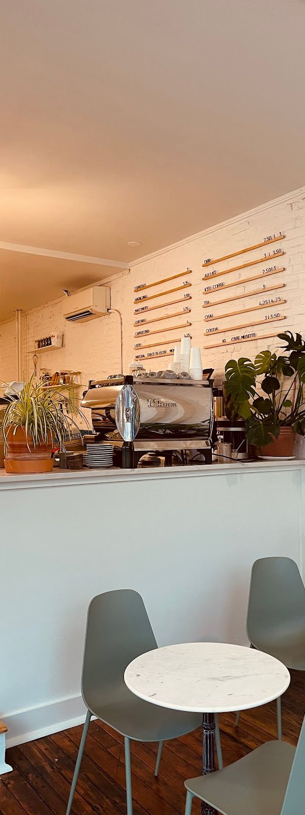 Musette interior