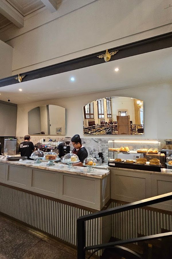 Café Girondino interior