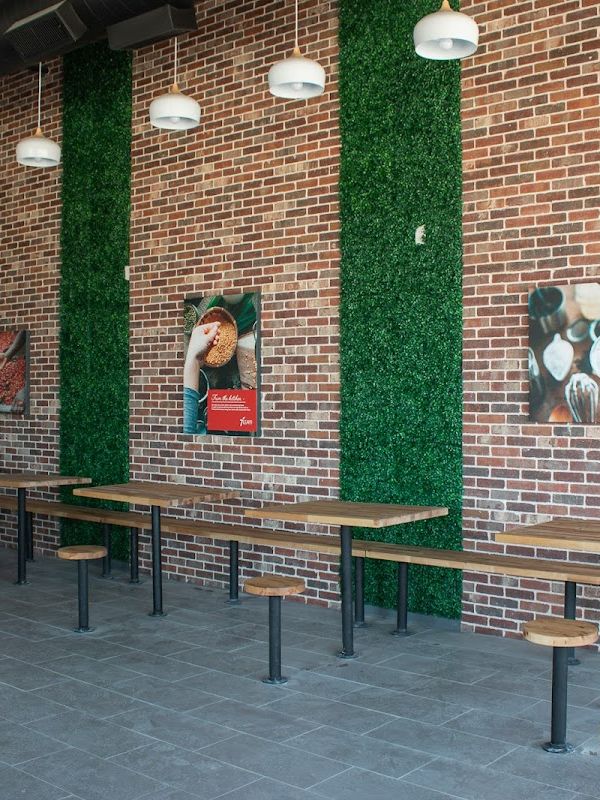 7 Leaves Cafe interior