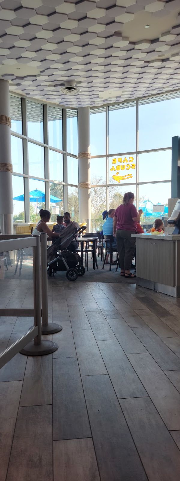 Cafe Scuba interior