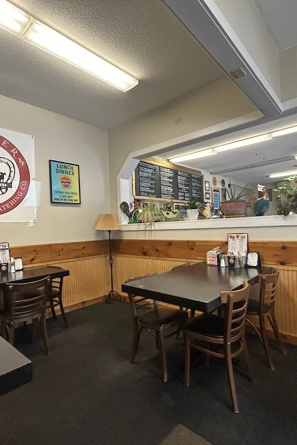 Pioneer Lakeshore Cafe interior