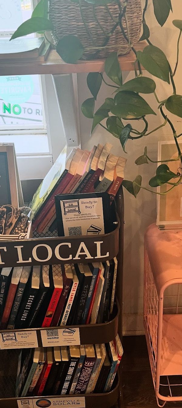 PennyCup Coffee Haw Creek interior