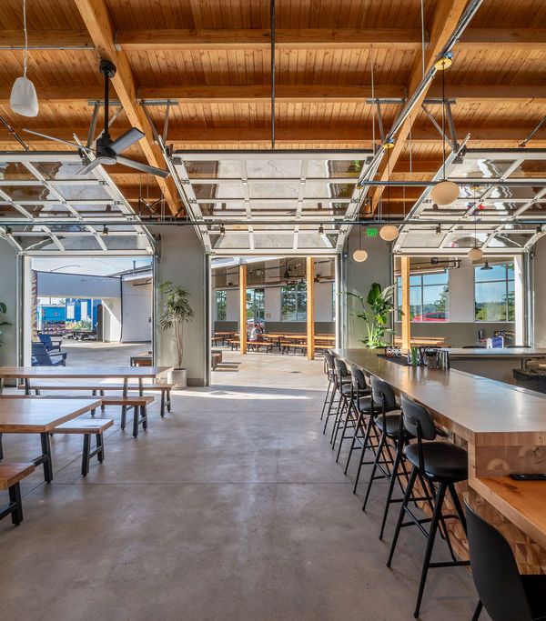Moody's Coffee interior