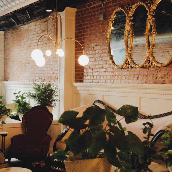 Perets Dessert & Coffee Bar interior