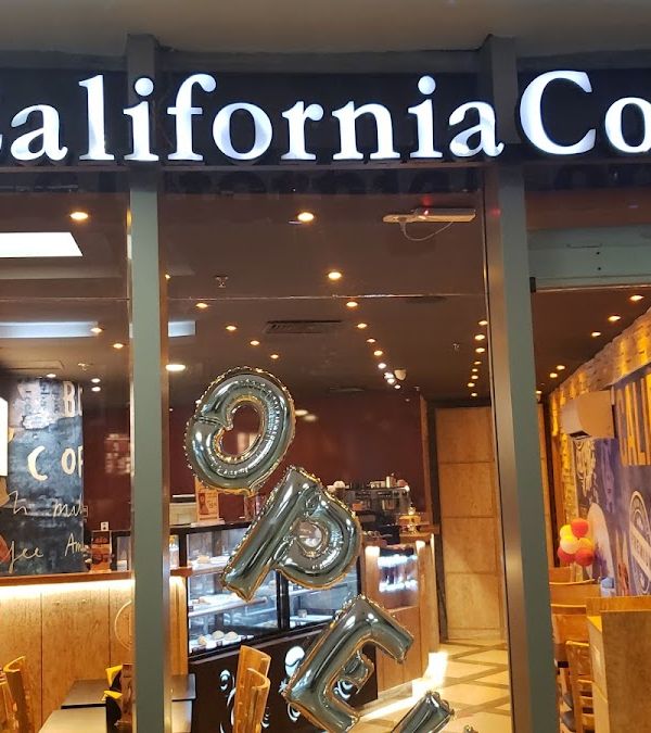 California Coffee interior