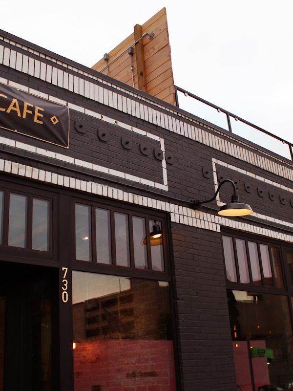 Oeste Cafe interior