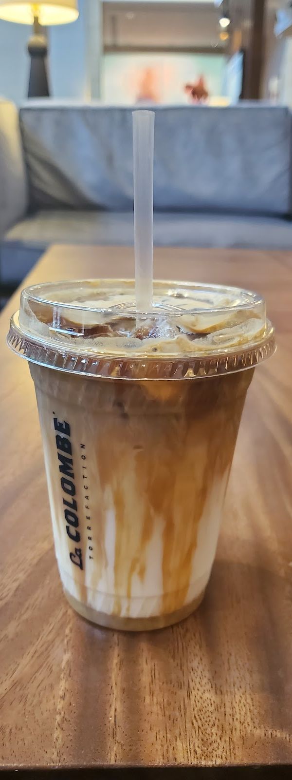 Corrida Coffee interior