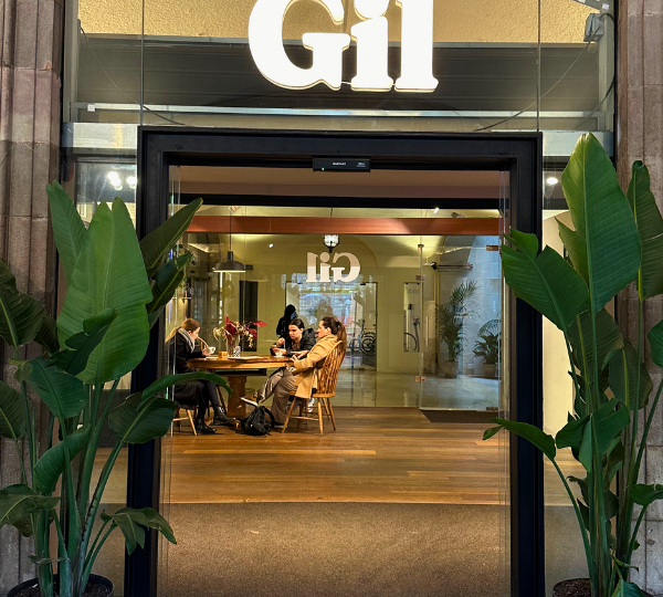 GIL x Espai Moja interior
