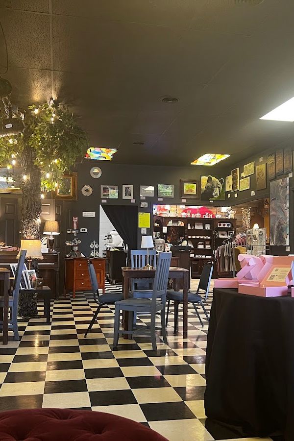 Coffee, Art, Music type Place interior
