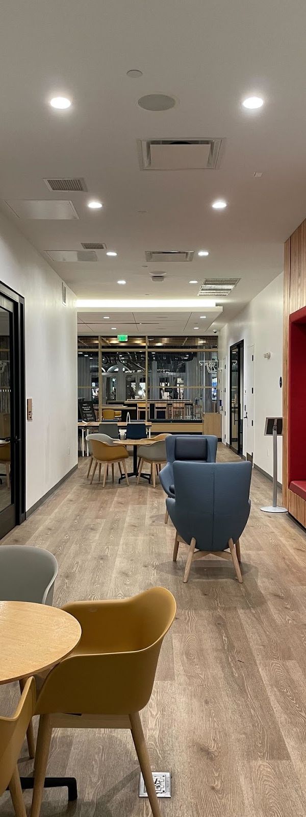 Capital One Café interior
