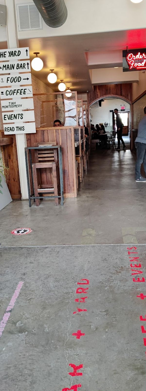 Ninth Street Espresso interior