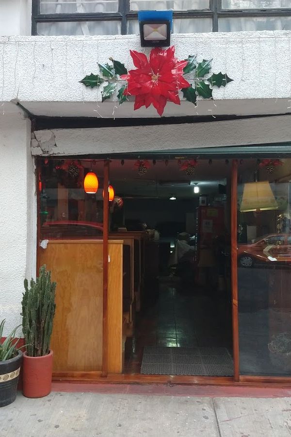 Estacionamiento y Cafe Escandon interior