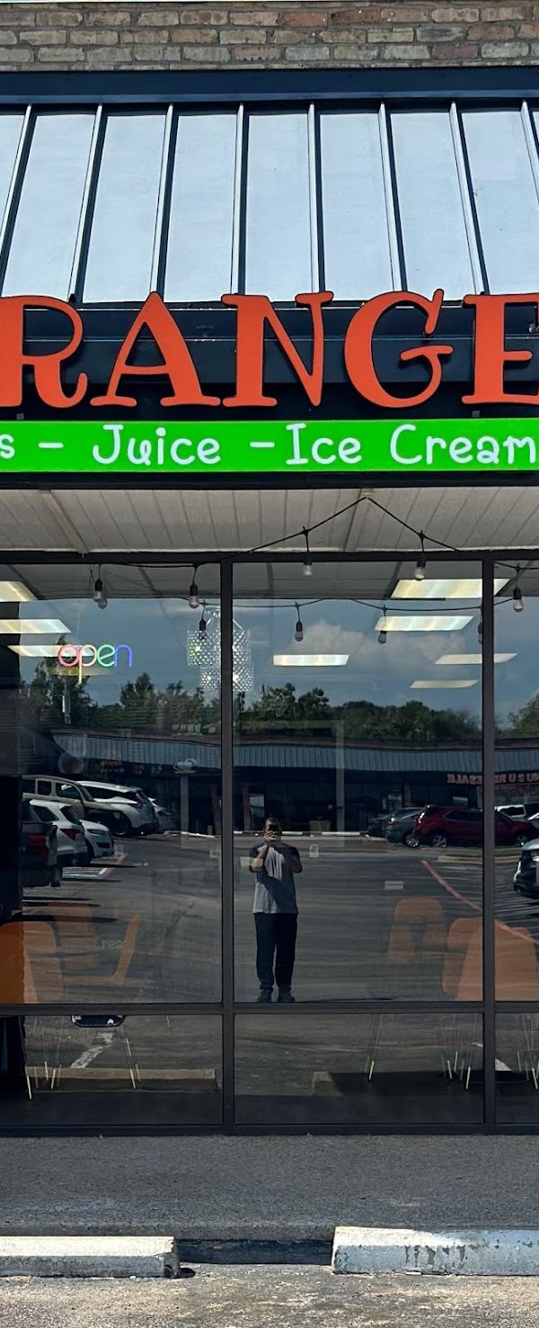 Orange Crepes and Juice interior