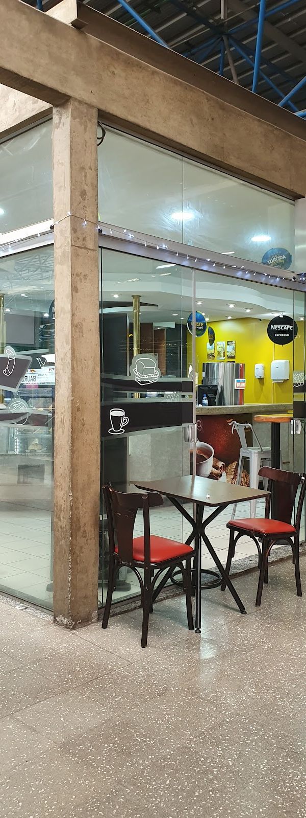 Paneria lanchonete interior